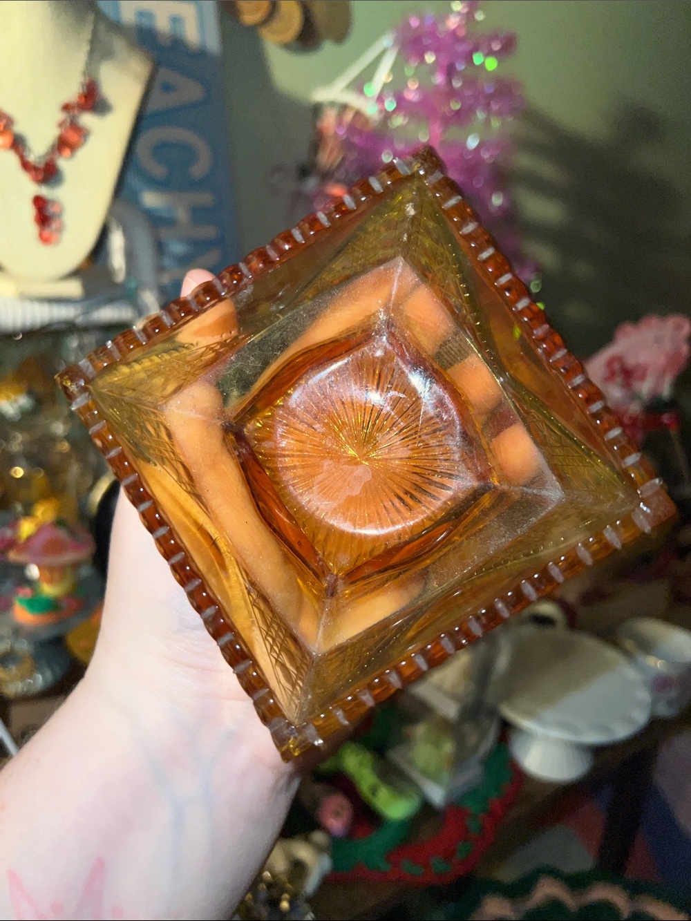 VTG Amber Carnival Glass Nut Candy Bowl Rippled Rim Detailed Design Square - Picture 4 of 10